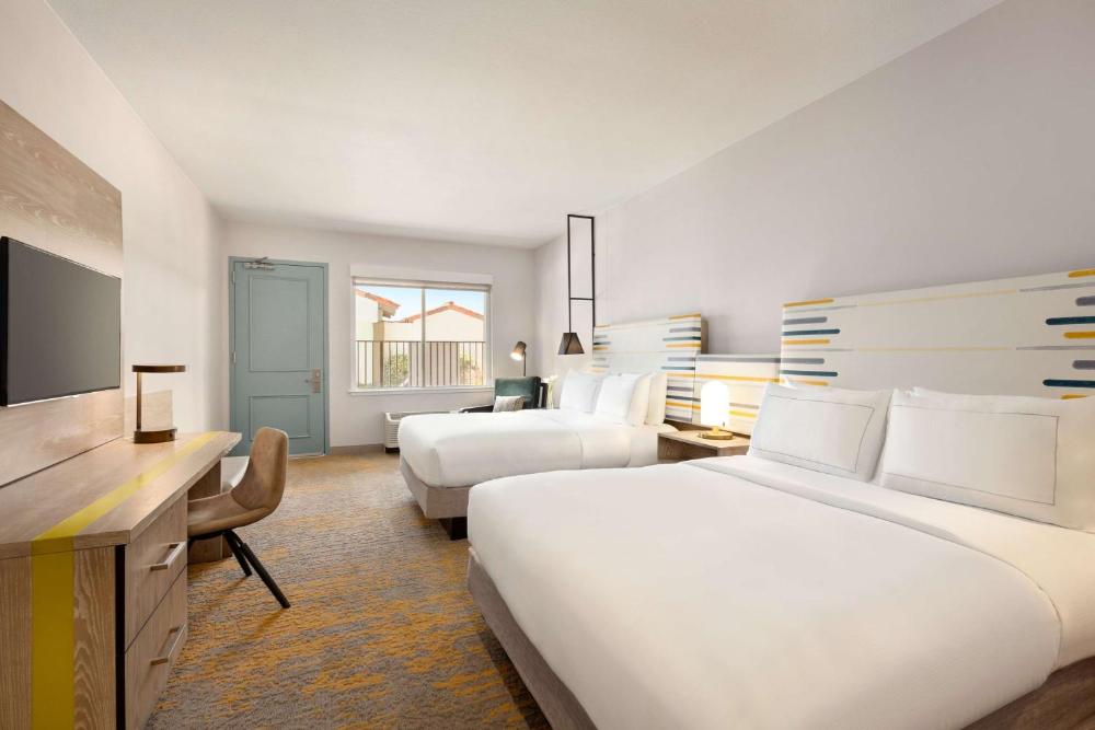 Room image 2